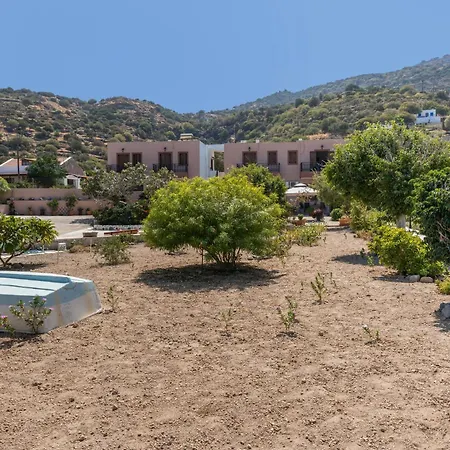 Frantzis 5 Apartment